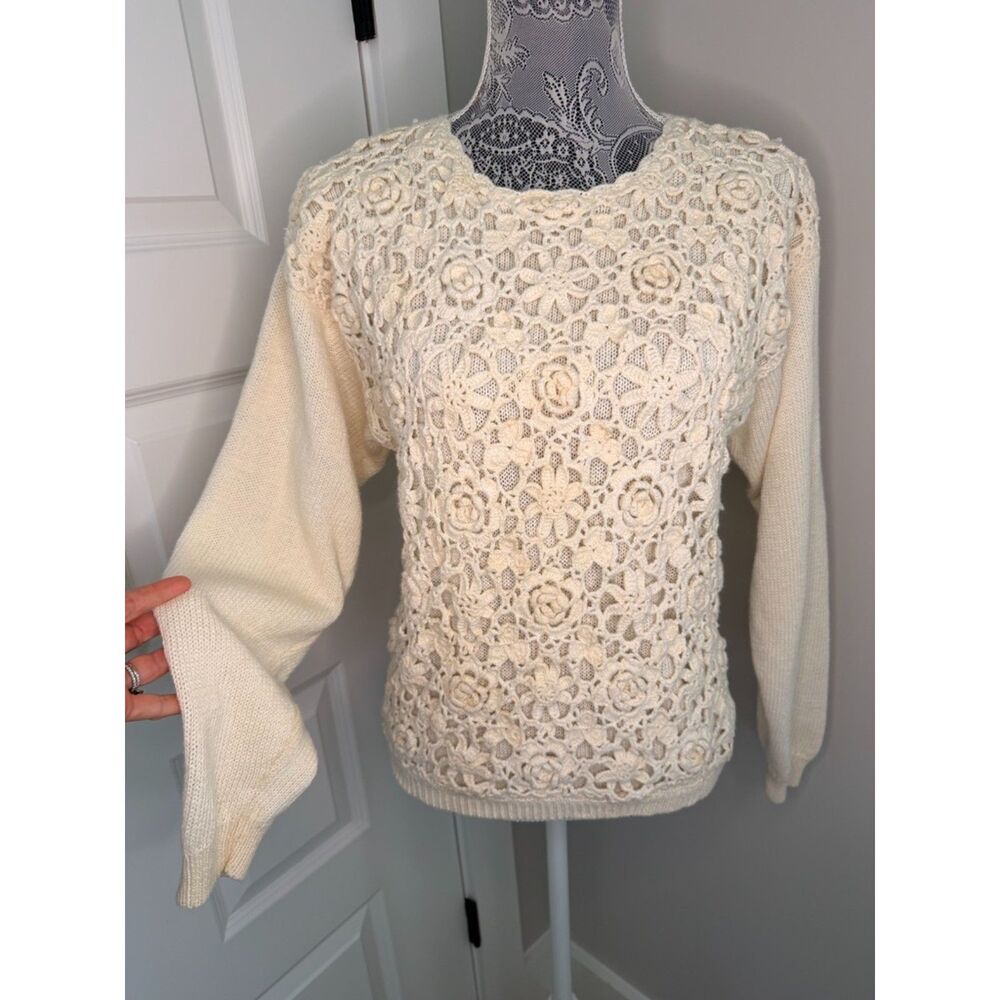 VTG Ashleigh Morgan Embroidered Pointelle Knit Sweater Cottagecore Grandma M